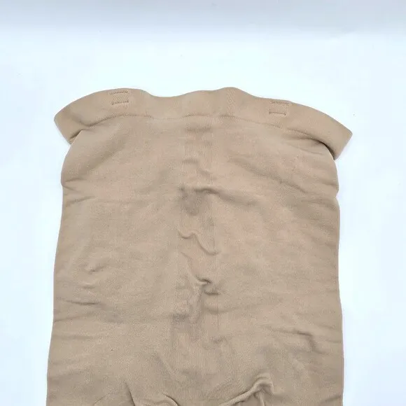 SKIMS Seamless Sculpt Strapless Shortie Bodysuit Size Large NWOT