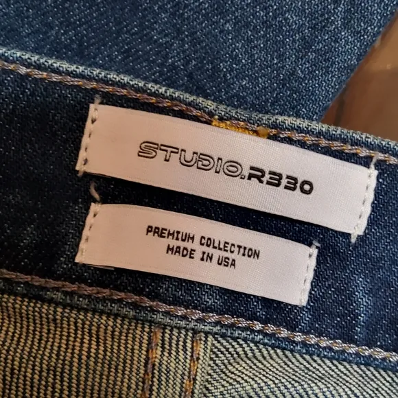 Studio.R330 High Rise Bootcut Denim Jeans 23 New
