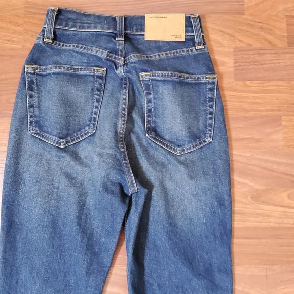 Studio.R330 High Rise Bootcut Denim Jeans 23 New