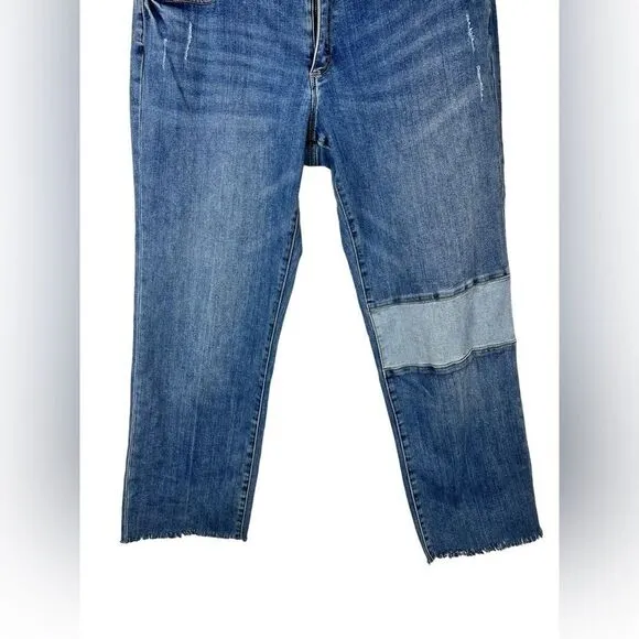 SUNDANCE Wyatt Tapestry cropped Jean Women's size 32 Straight Leg Jean