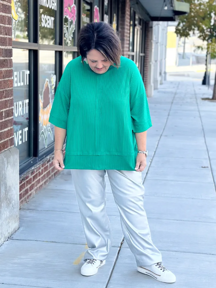 The Mona Top - Kelly Green