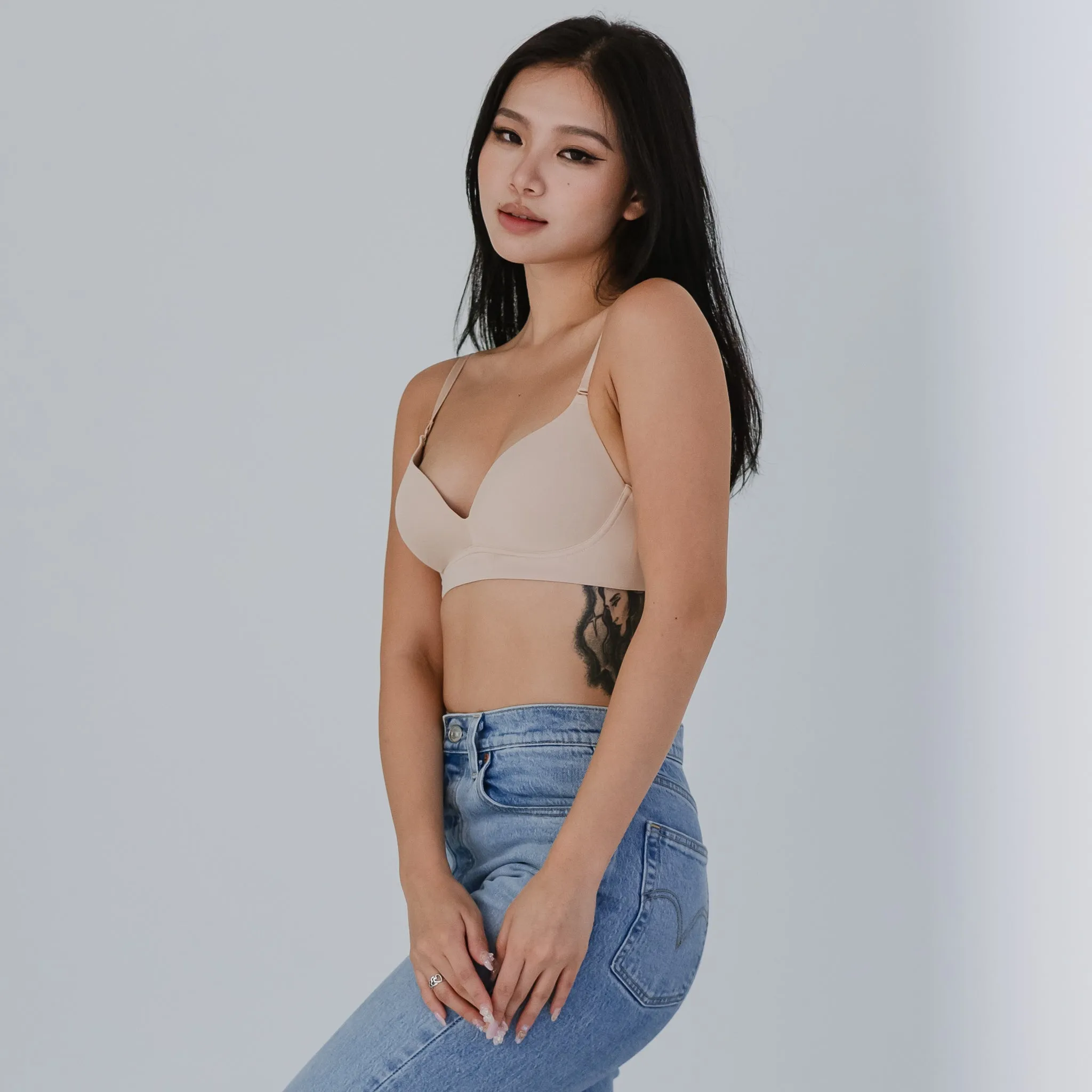 Timeless Essential! Plunge-Back Lightly-Lined Wireless T-Shirt Bra in Chai Tea