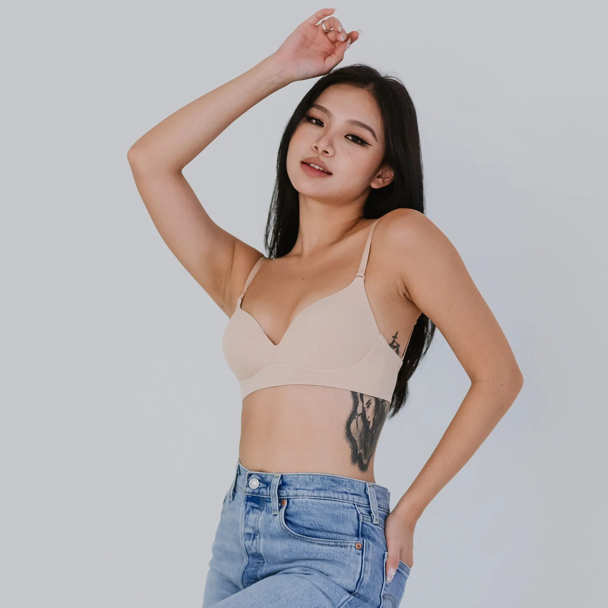 Timeless Essential! Plunge-Back Lightly-Lined Wireless T-Shirt Bra in Chai Tea