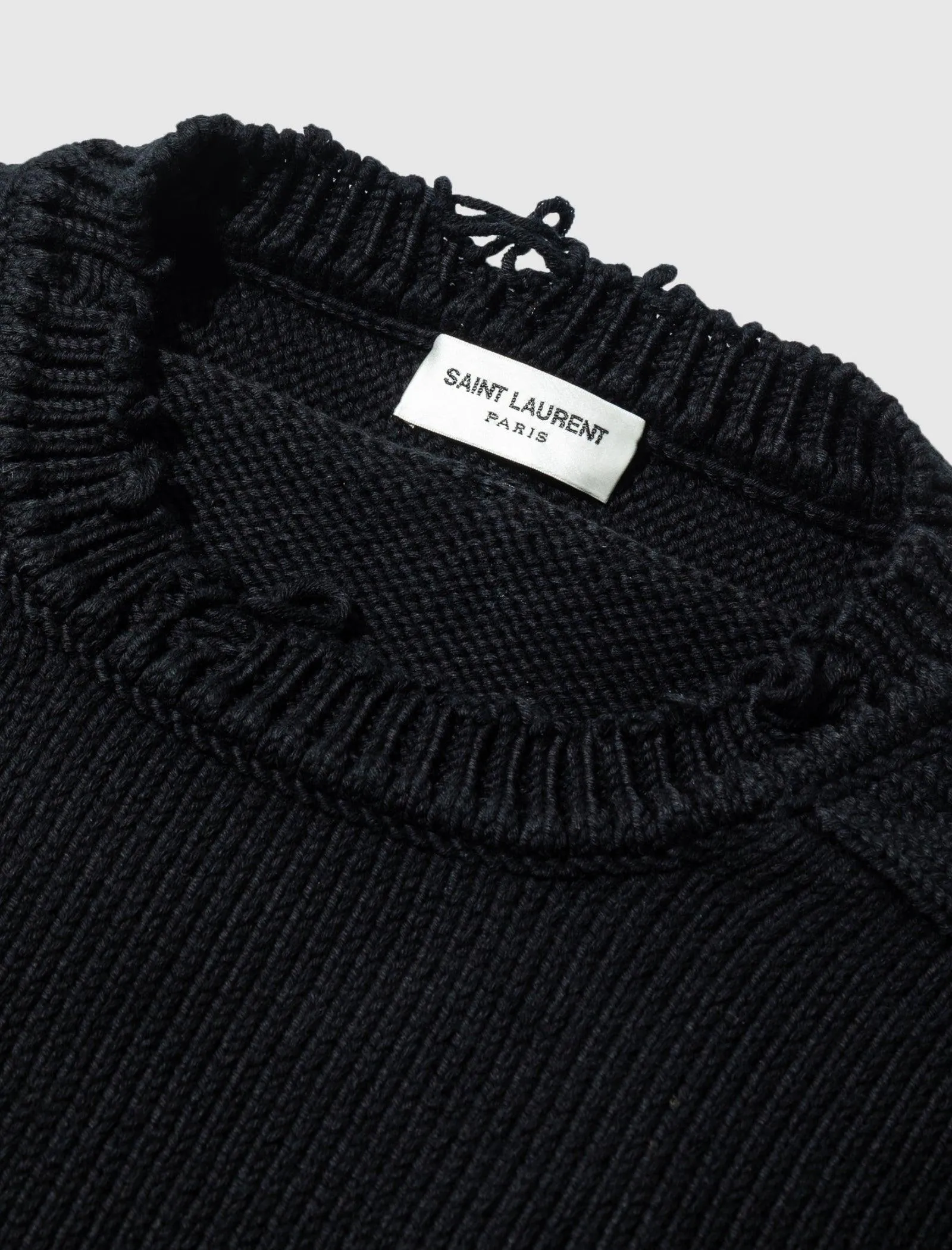 USED DETAIL CREWNECK