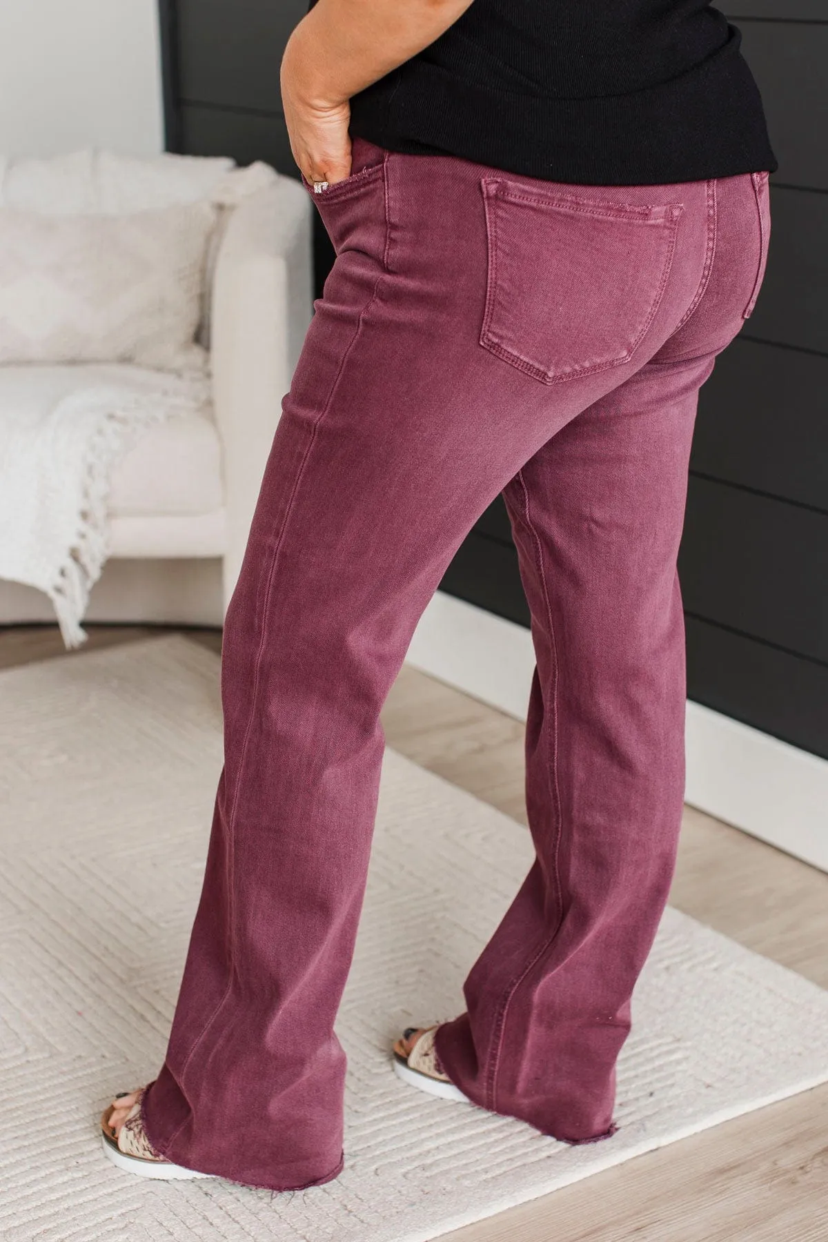 Vervet Bootcut Jeans- Raya Wash