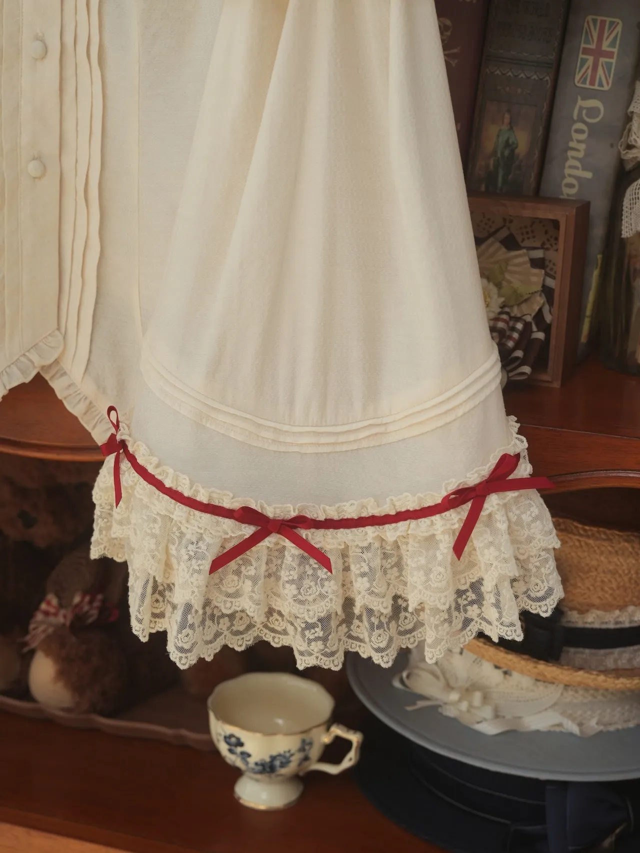 Whip Cream Princess Sleeves Check Ribbon Blouse