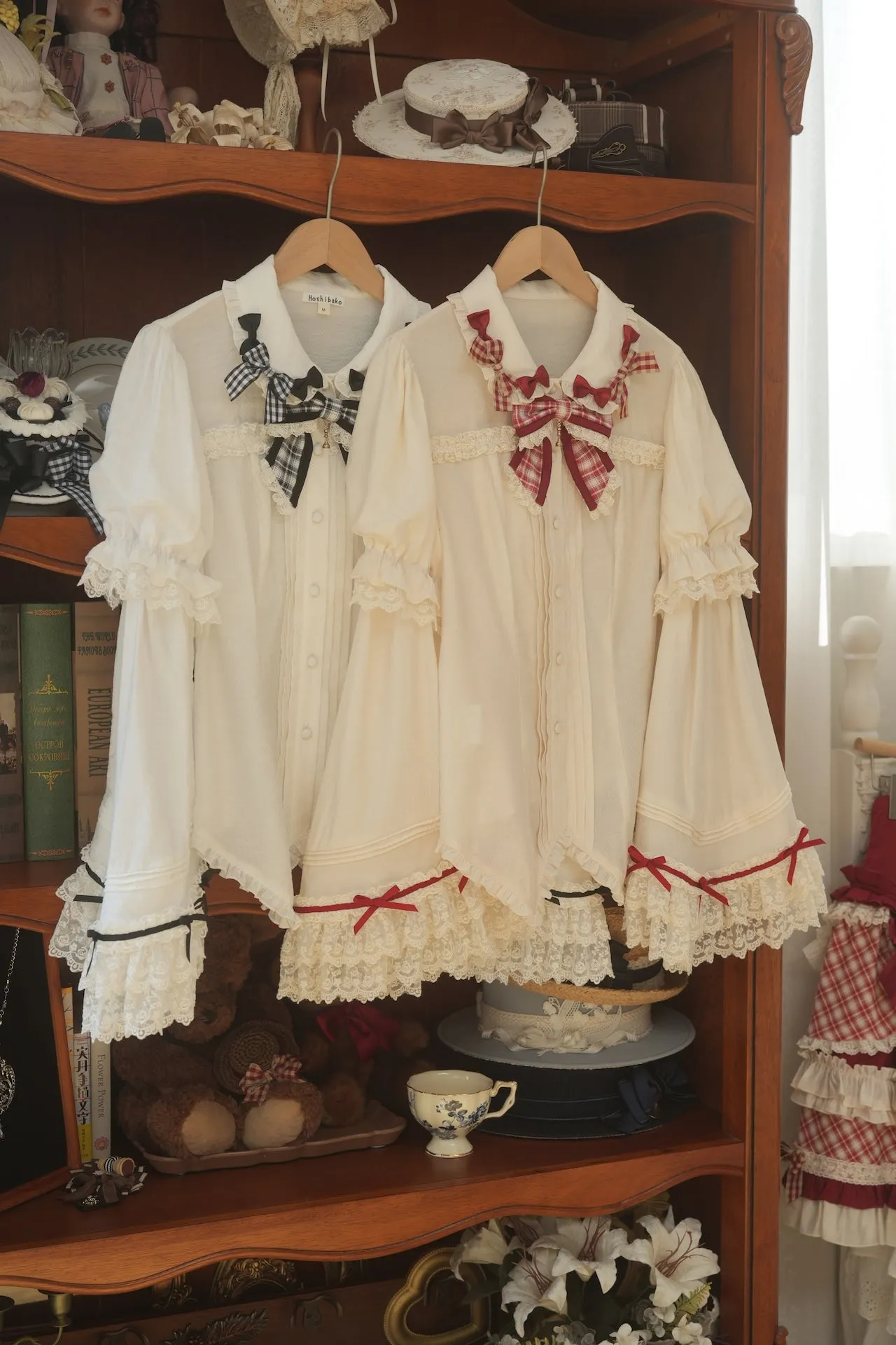 Whip Cream Princess Sleeves Check Ribbon Blouse