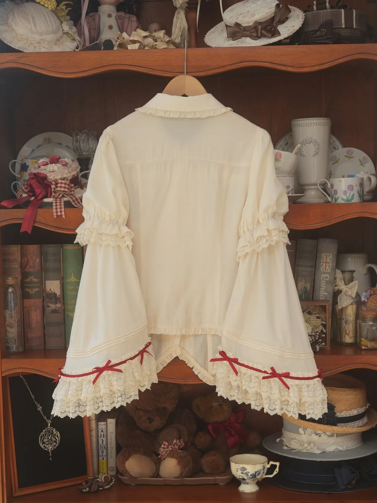 Whip Cream Princess Sleeves Check Ribbon Blouse