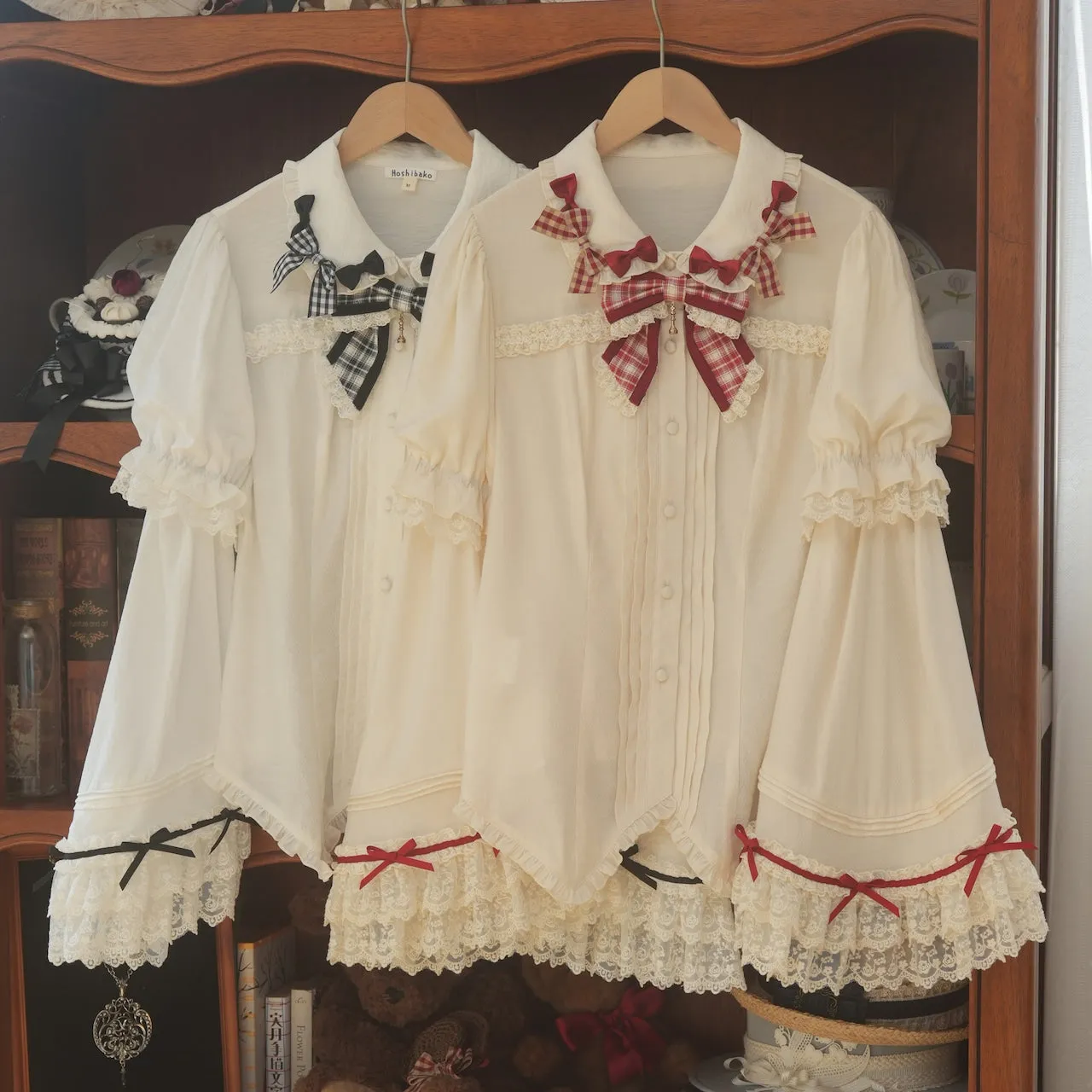 Whip Cream Princess Sleeves Check Ribbon Blouse