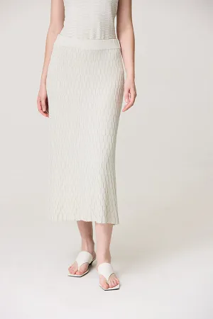 WHITE TEXTURED KNIT BASIC LONG SKIRT