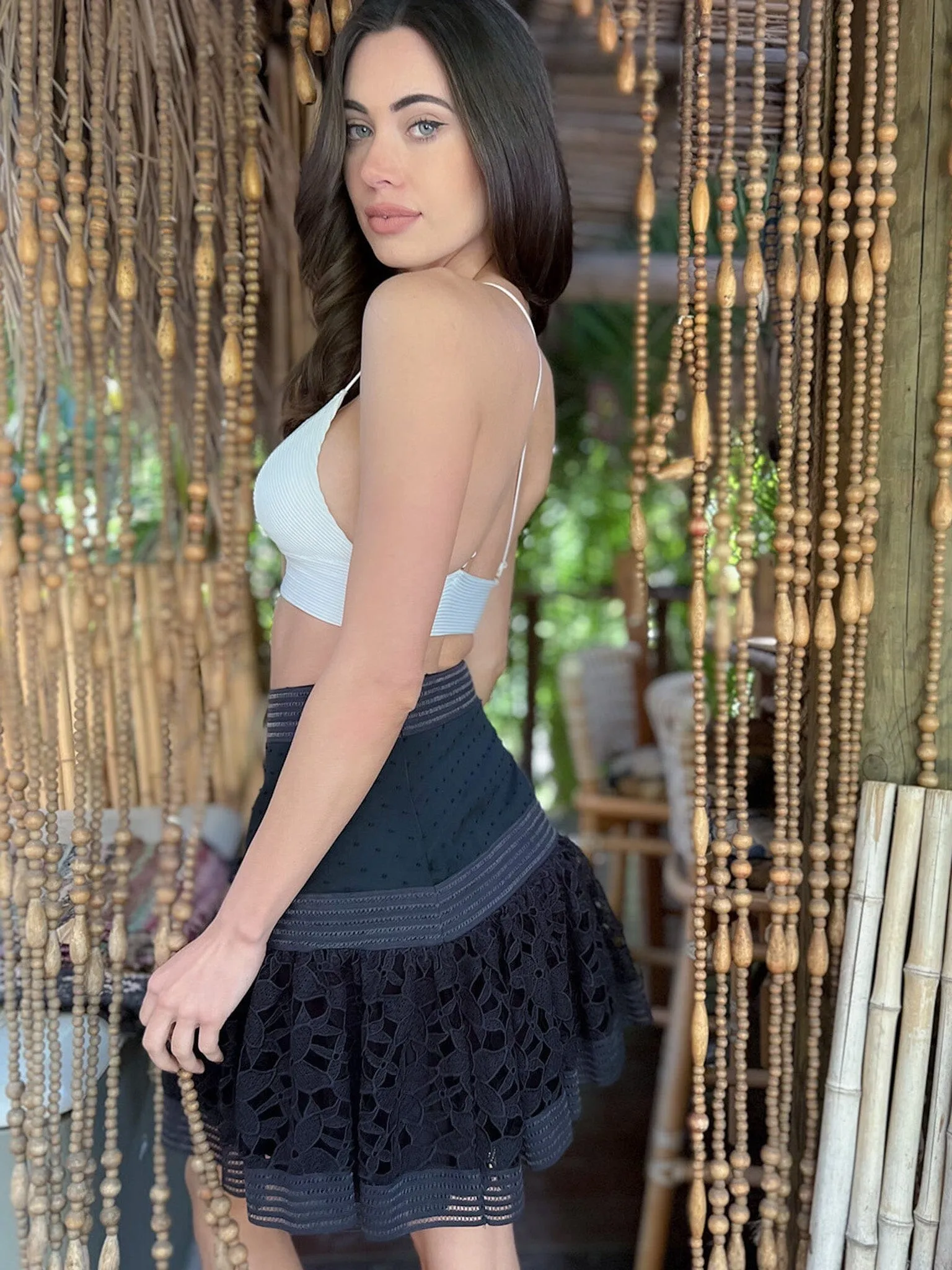 WOMEN'S ALLOVER LACE RUFFLE MINI SKIRT