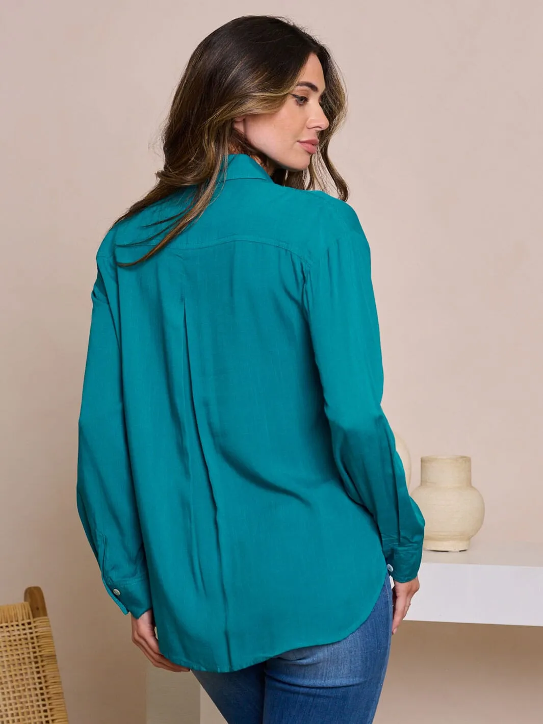 WOMEN'S LONG SLEEVE V-NECK BUTTON UP HIGH-LOW BLOUSE TOP