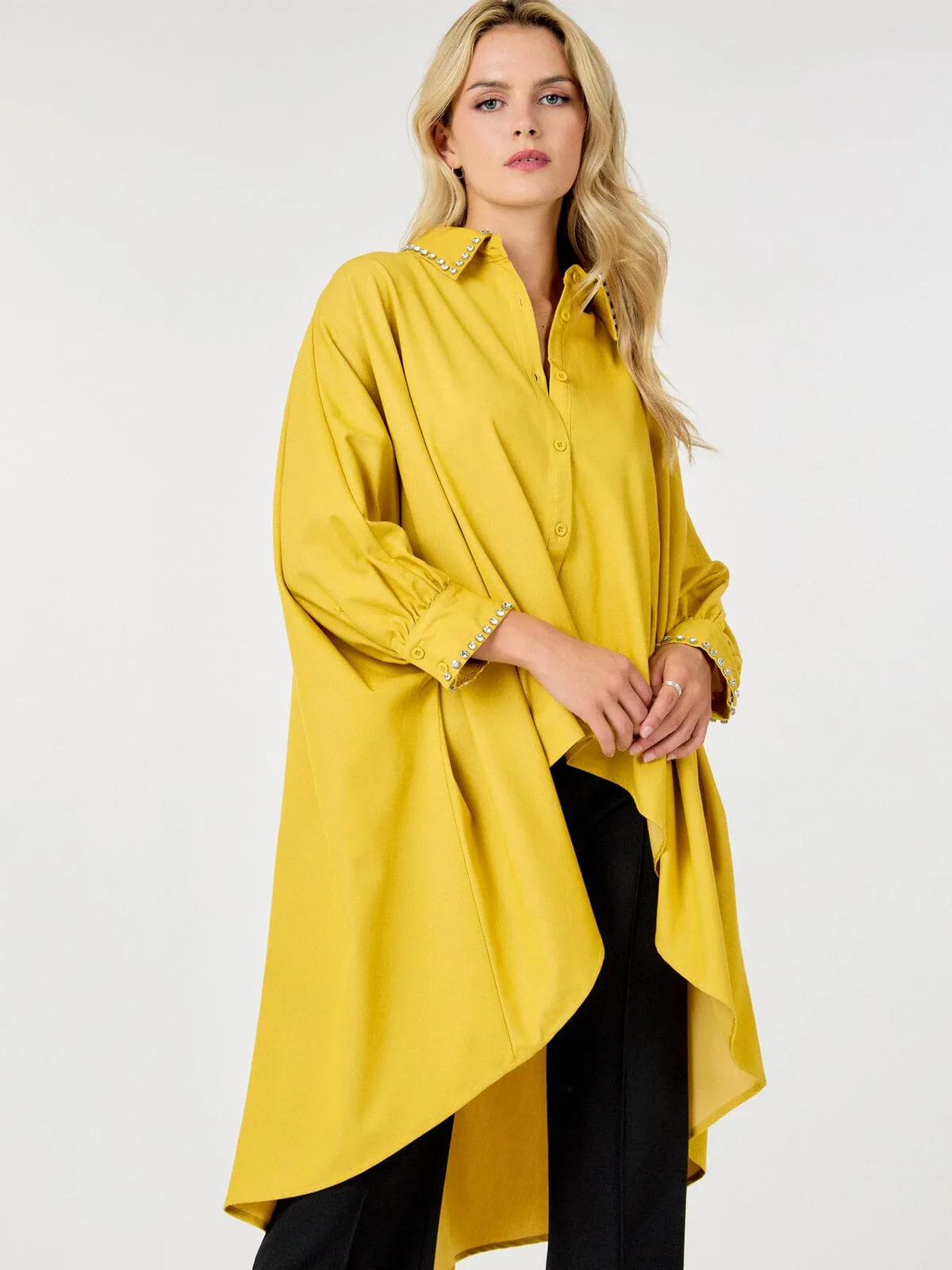 WOMEN'S LONG SLEEVES BUTTON UP HIGH-LOW STUDS DETAILED BLOUSE