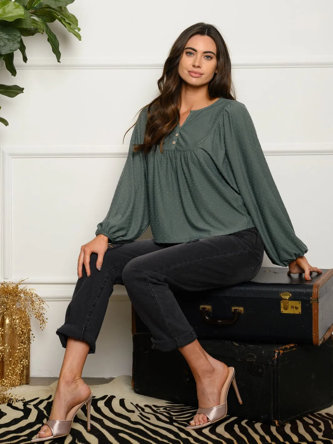 WOMEN'S PUFF LONG SLEEVE SWISS DOT BUTTON UP DETAIL TOP